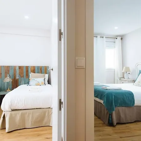 Hostly Sol 2bdr Flat With Patio In Center Apartment Seville